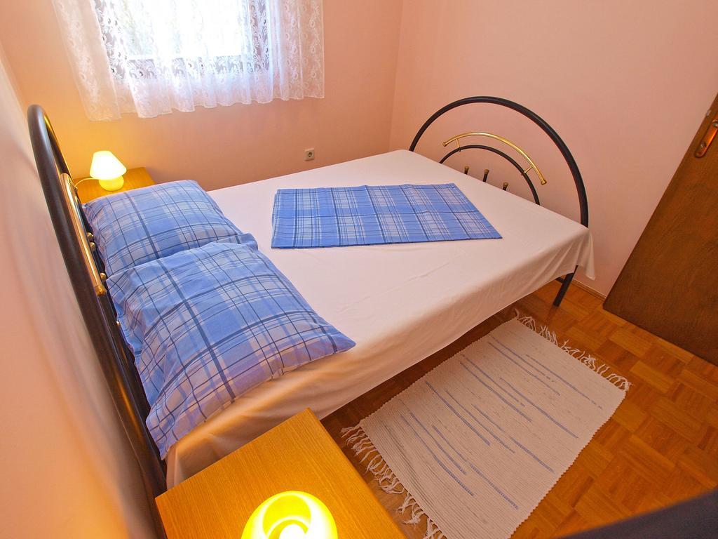 Apartments Dubravka 1315 Vrsar Bagian luar foto
