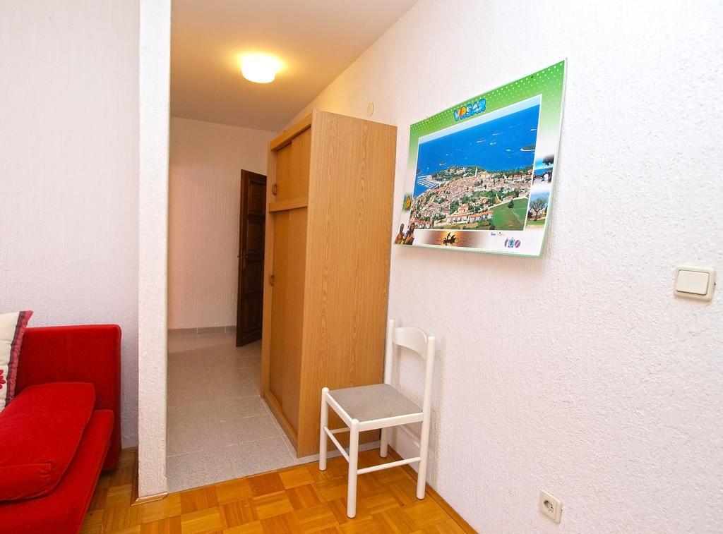 Apartments Dubravka 1315 Vrsar Bagian luar foto