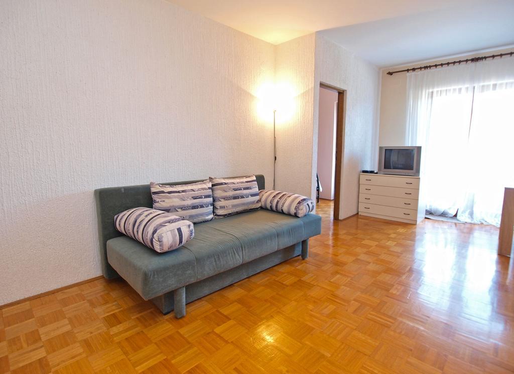 Apartments Dubravka 1315 Vrsar Bagian luar foto